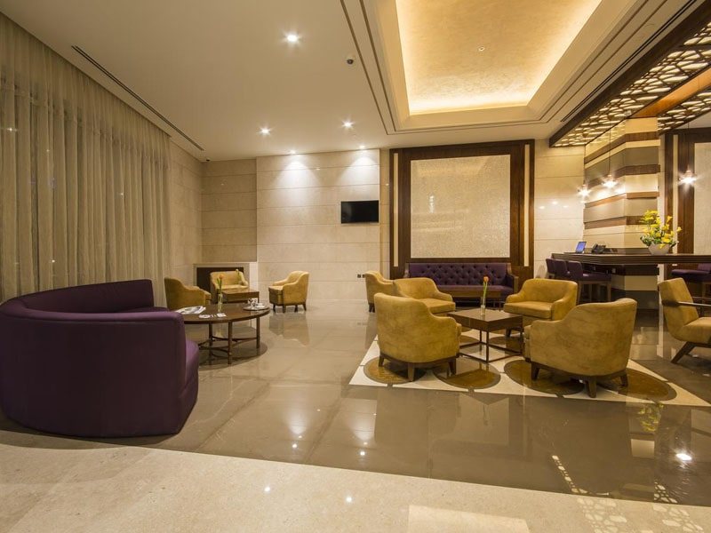 Golden Tulip Media Hotel 272678