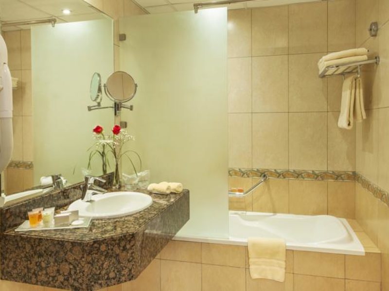 Golden Tulip Sharjan Hotel Apartments 53290