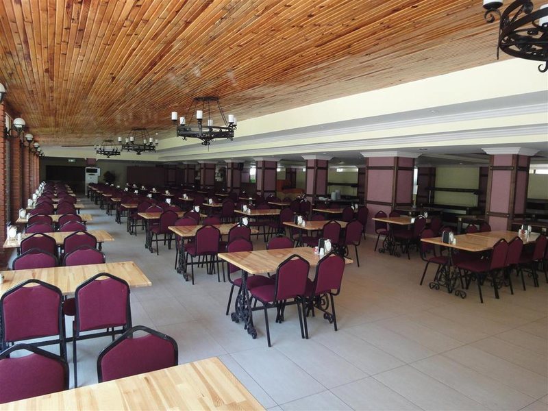 Golmar Beach Hotel  279930