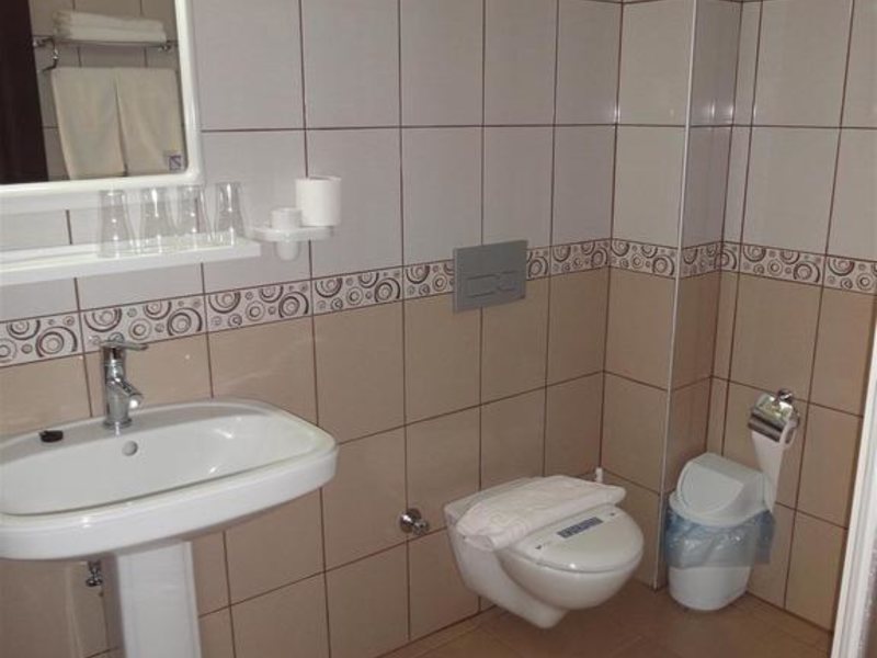 Golmar Beach Hotel  279931