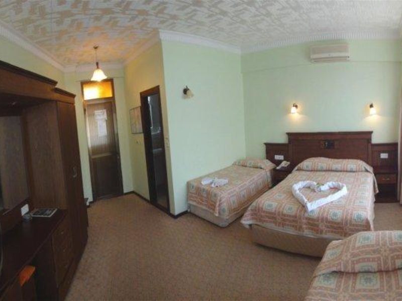 Golmar Beach Hotel  279939