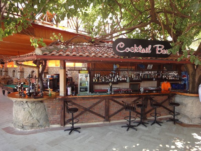 Golmar Beach Hotel  279943