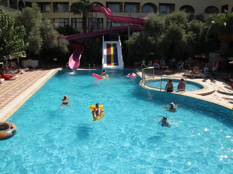 Golmar Beach Hotel  279945