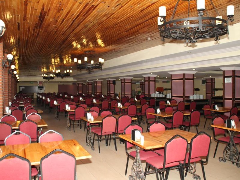 Golmar Beach Hotel  279948