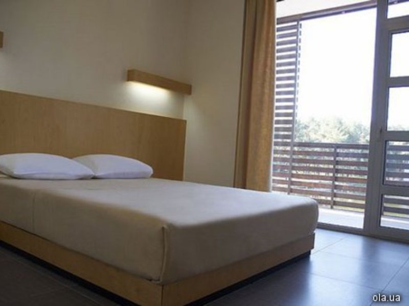 GoodZone Hotel 12112