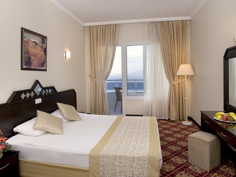 Grand Adonis Hotel 75410