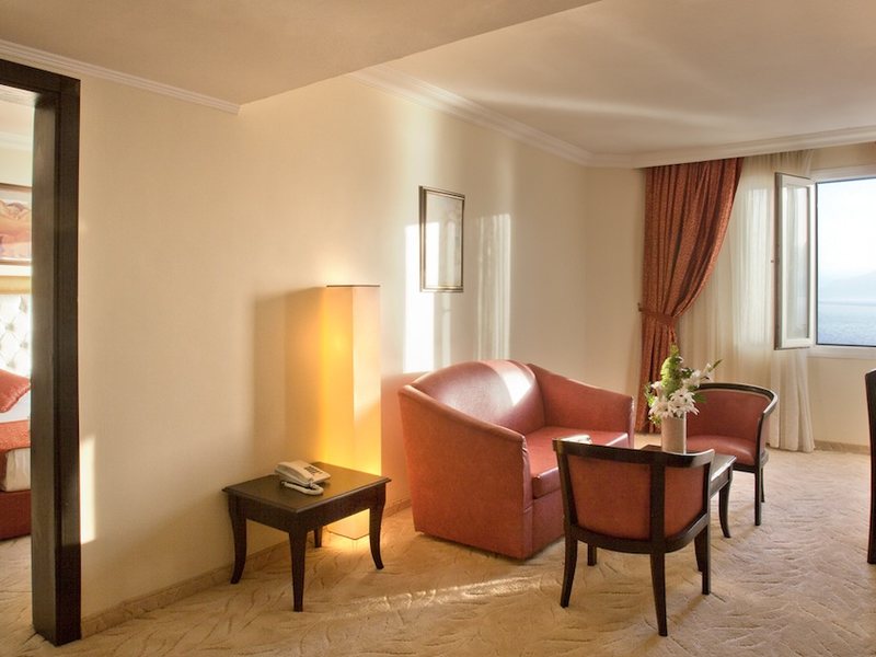 Grand Adonis Hotel 75416