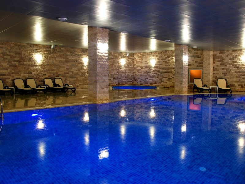 Grand Adonis Hotel 75423