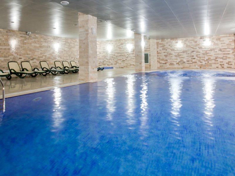 Grand Adonis Hotel 75425