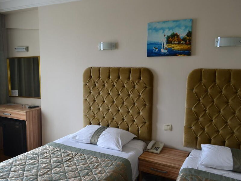 Grand Ant Hotel 241952