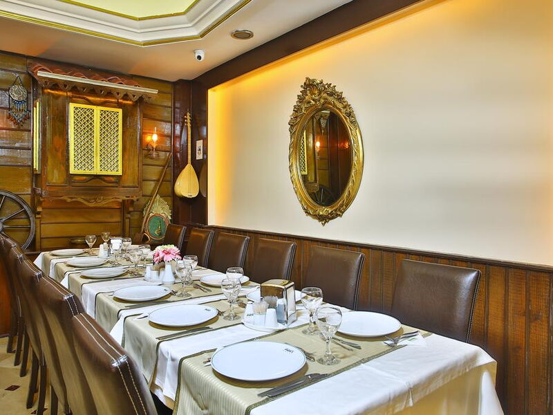 Grand Ant Hotel 295155