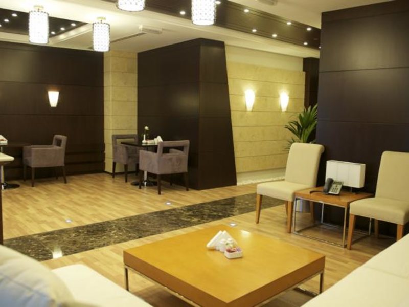 Grand Belle Vue Deluxe Hotel Apartment 117435