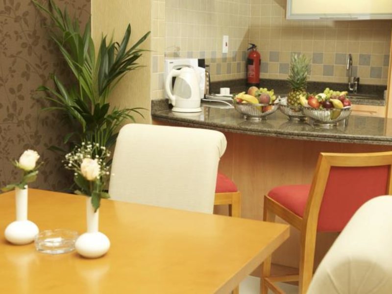 Grand Belle Vue Deluxe Hotel Apartment 117436