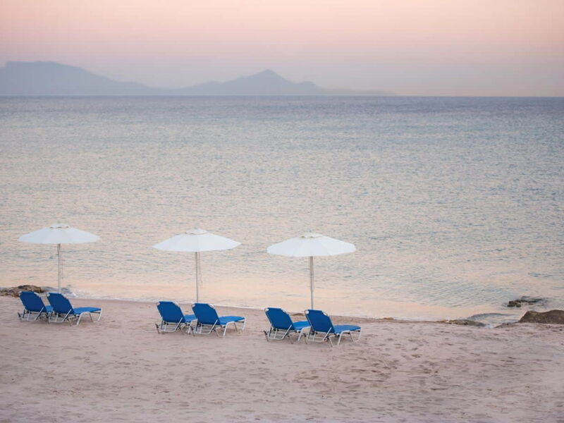 Grand Blue Beach Hotel 327553