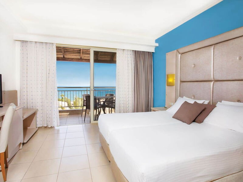 Grand Blue Beach Hotel 327563
