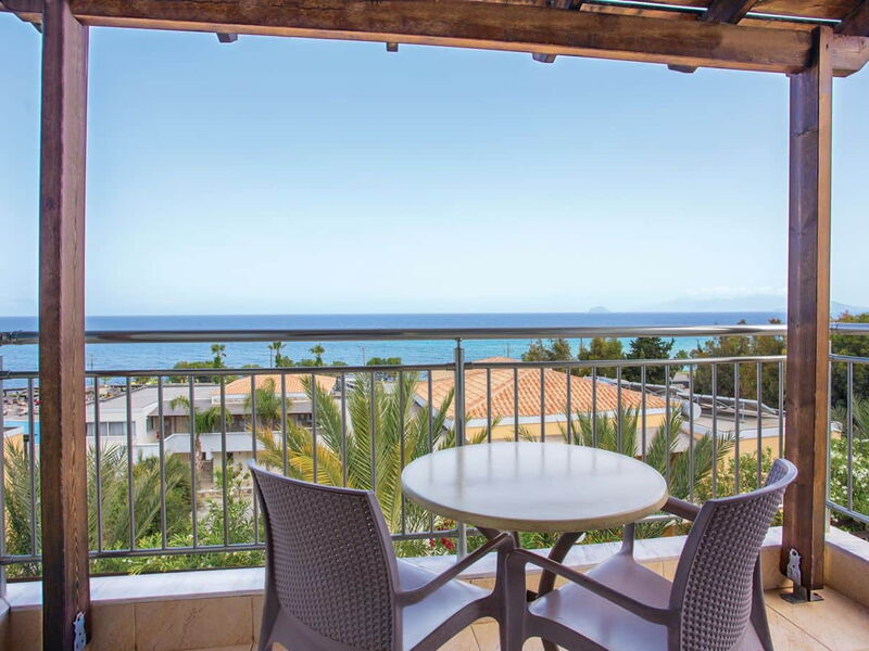 Grand Blue Beach Hotel 327564