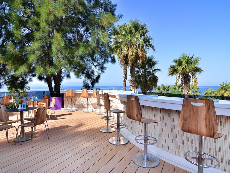 Grand Blue Sky 75504