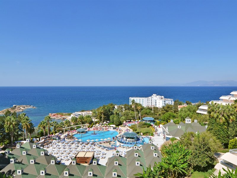 Grand Blue Sky 75512