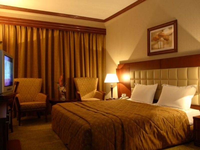 Grand Central Hotel (ex 46708