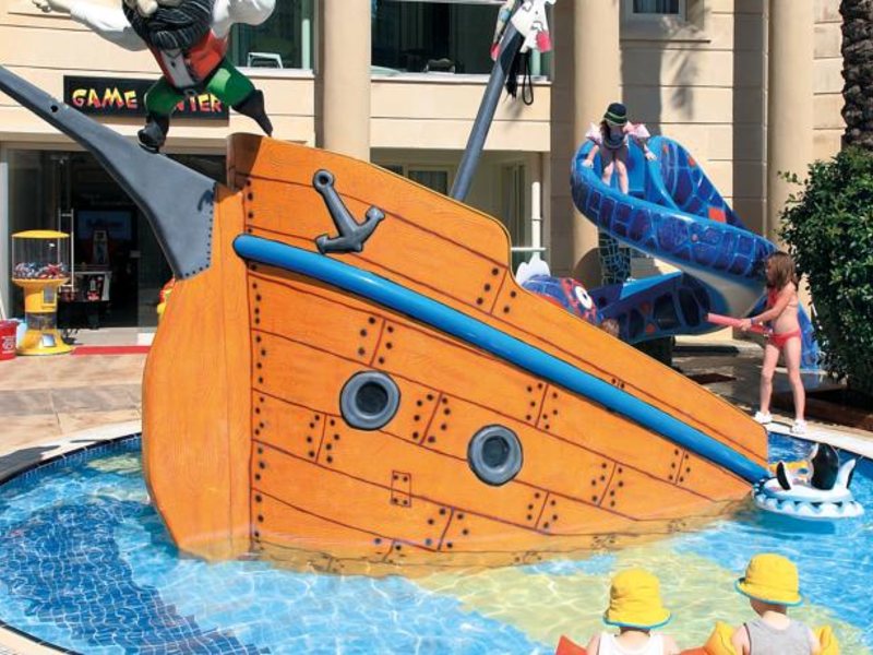 Grand Cettia Hotel 75600