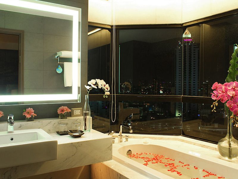 Grand Diamond Suites Hotel 152018