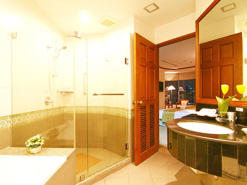 Grand Diamond Suites Hotel 152032