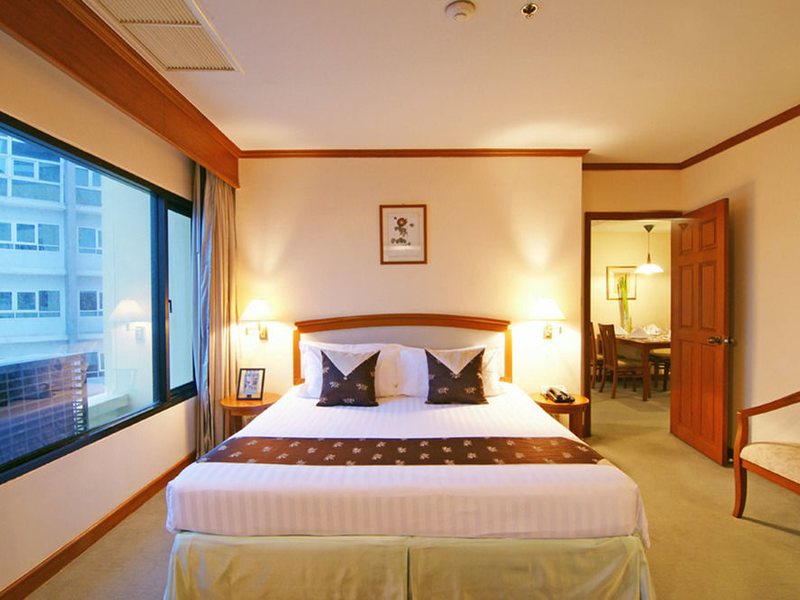 Grand Diamond Suites Hotel 152033