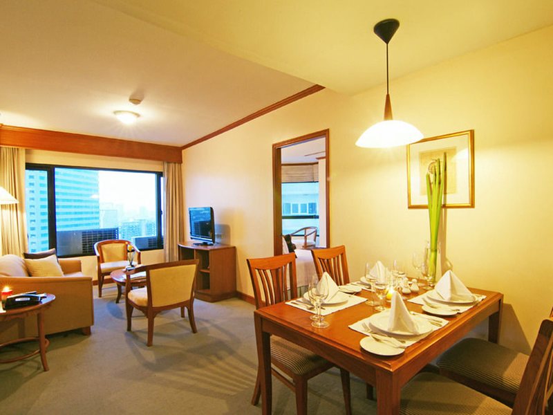 Grand Diamond Suites Hotel 152037