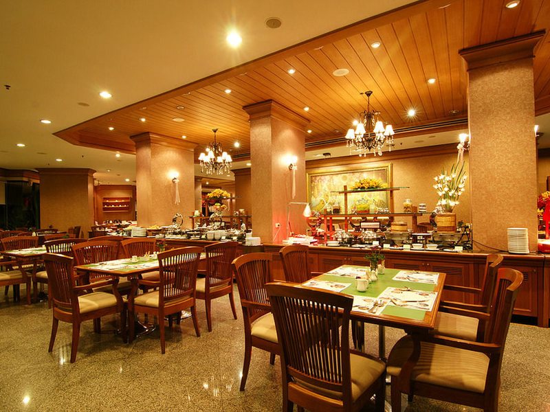 Grand Diamond Suites Hotel 152042