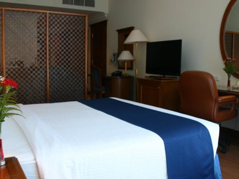 Grand Excelsior Sharjah (ех 46968