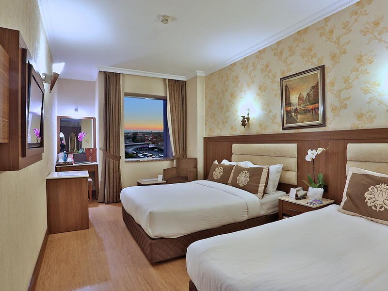 Grand Hilarium Hotel 195444