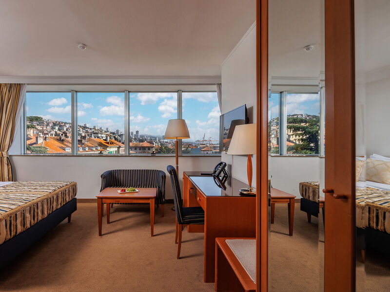 Grand Hotel Bonavia 327728