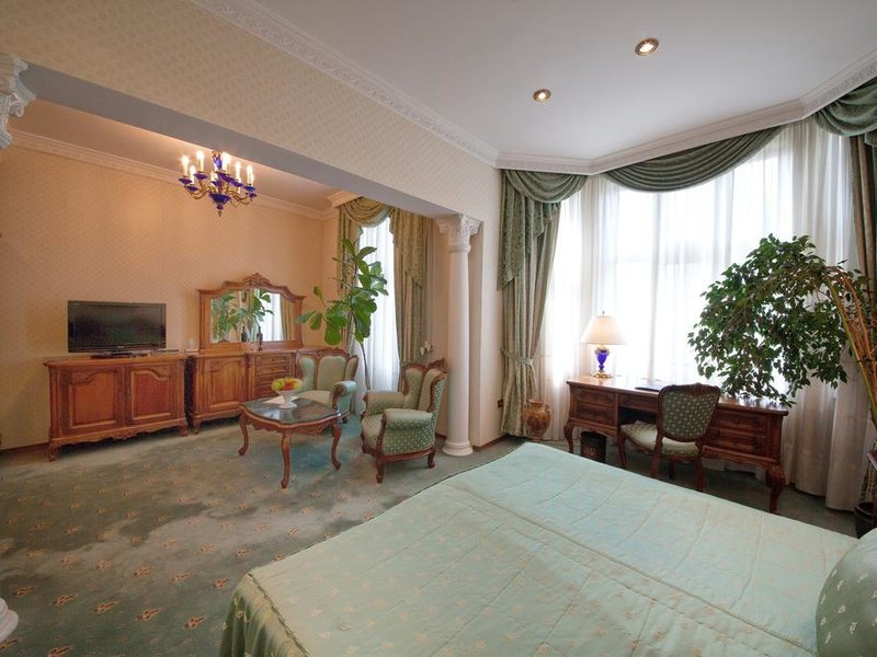 Grand Hotel London 317262