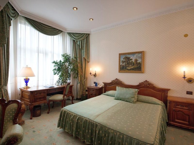 Grand Hotel London 317263