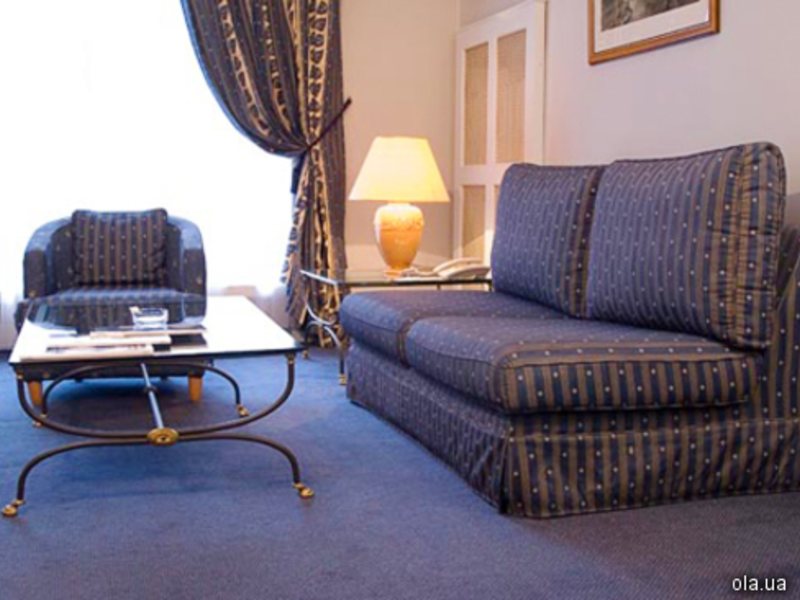 Grand Hotel Ukraine 12046