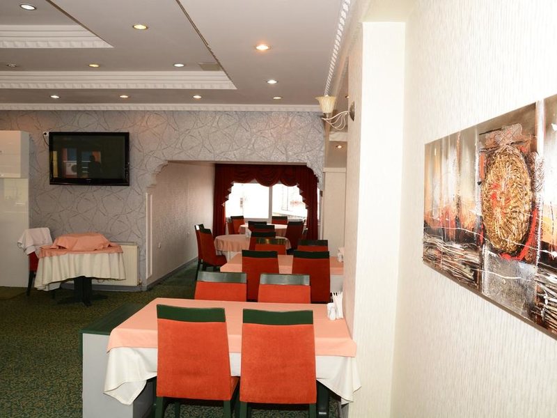 Grand Hotel Uzcan 281730