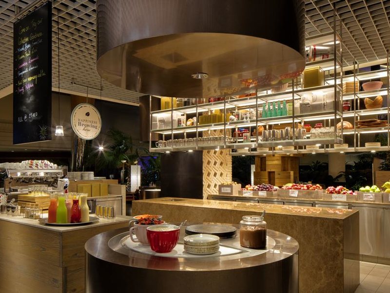 Grand Hyatt Residence 300841