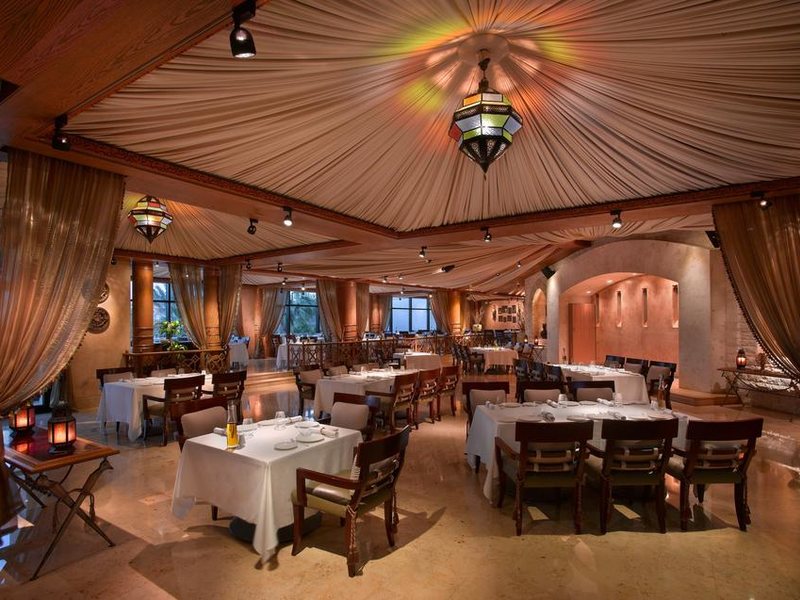 Grand Hyatt Residence 300852