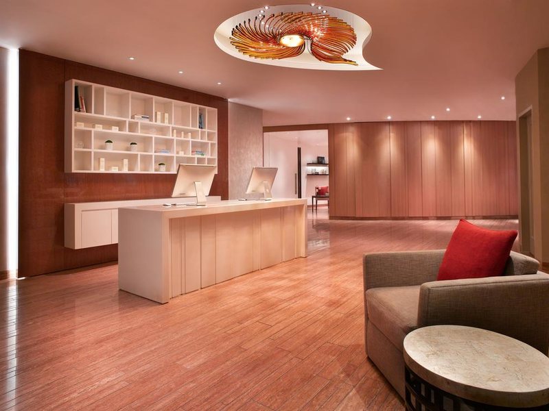 Grand Hyatt Residence 300855