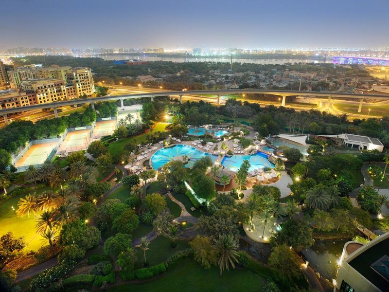 Grand Hyatt Residence 300857