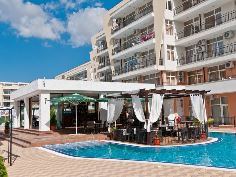 Grand Kamelia 210462