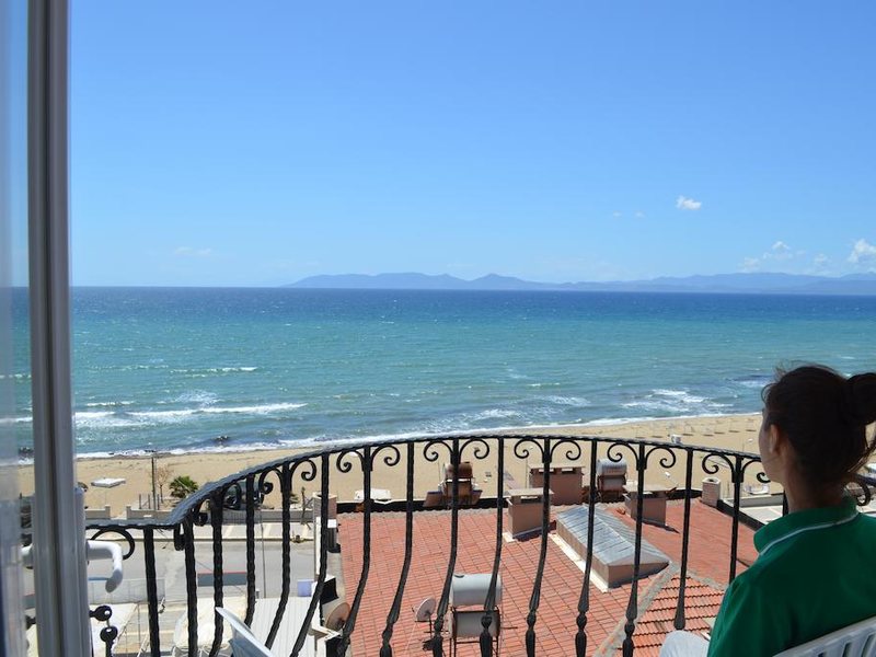 Grand Milan Hotel  280054