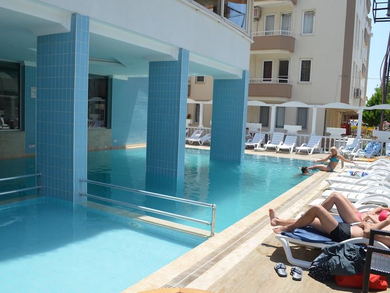 Grand Milan Hotel  280061