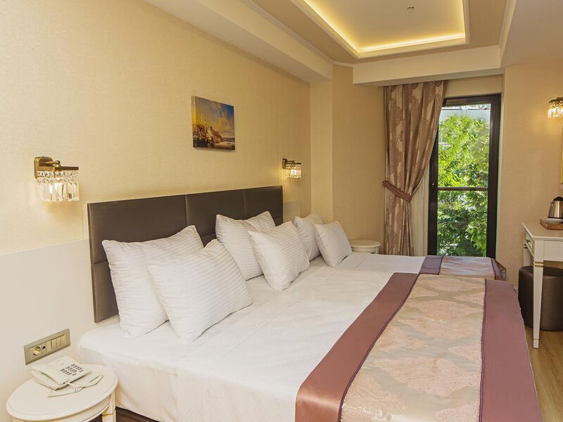 Grand Naki Hotel 279970