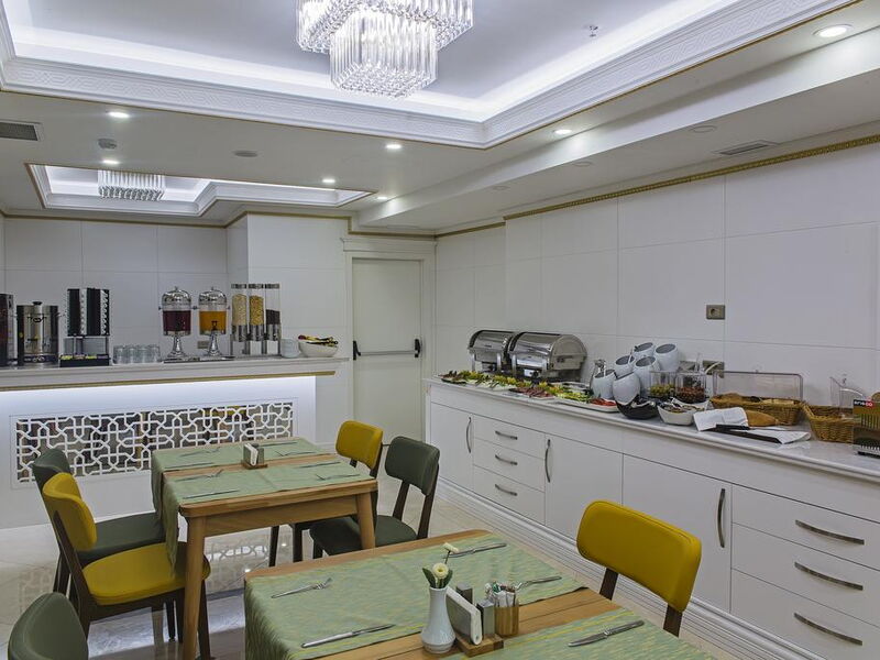 Grand Naki Hotel 279976