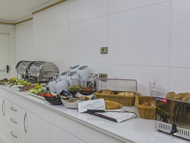 Grand Naki Hotel 279977