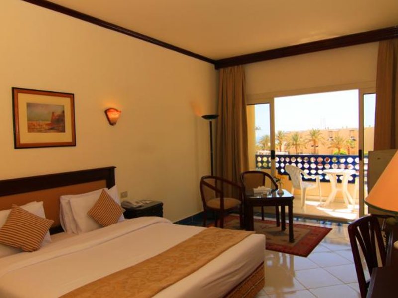 Grand Oasis Resort  (ех 121057