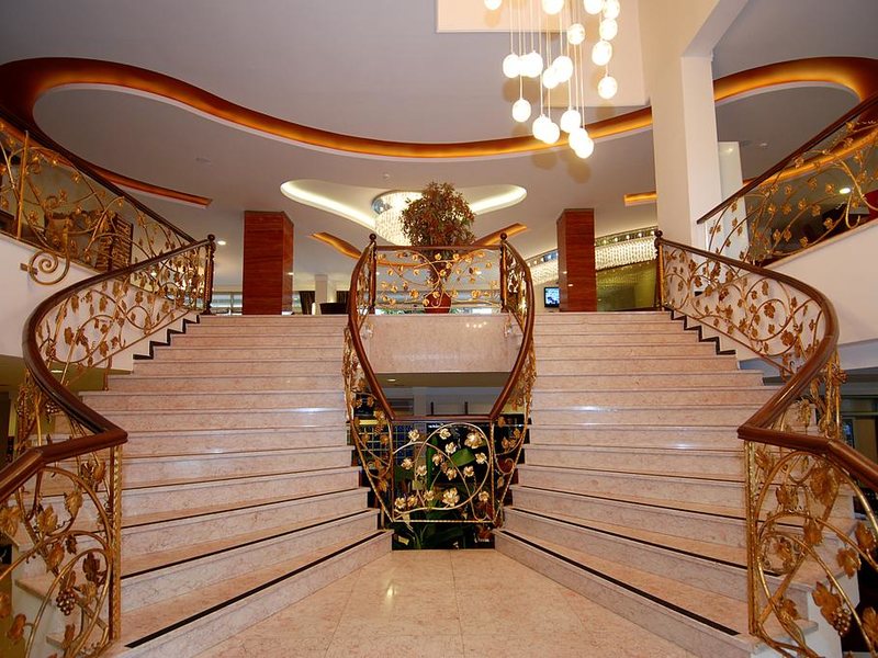 Grand Okan Hotel  180705