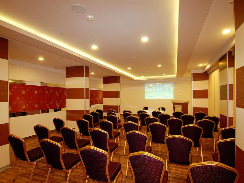 Grand Okan Hotel  180710