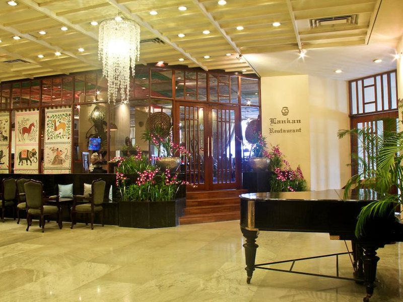 Grand Oriental Hotel 107628